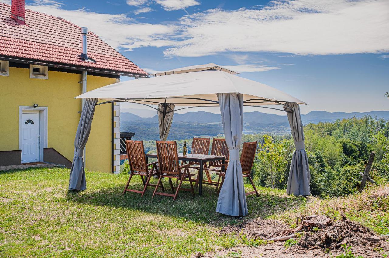 Апартаменти Eko Pony Ranch Ogrizek Подчетртек Екстер'єр фото